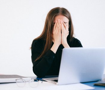 cómo lidiar con un jefe tóxico